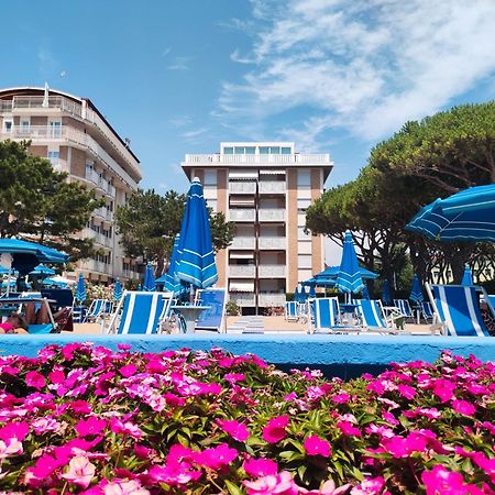 리도 디 예솔로 Brioni Fronte Mare 아파트 외부 사진